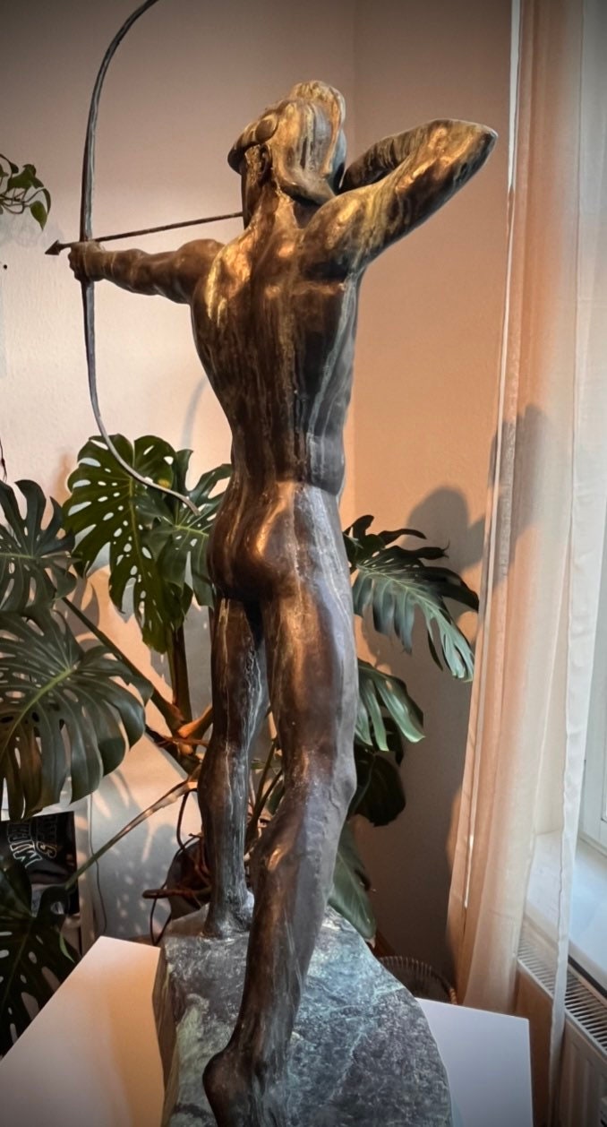 Bogenschütze Skulptur Bronze - Imitation mit Patina / Kopie des Originals von Ernst Moritz Geiger