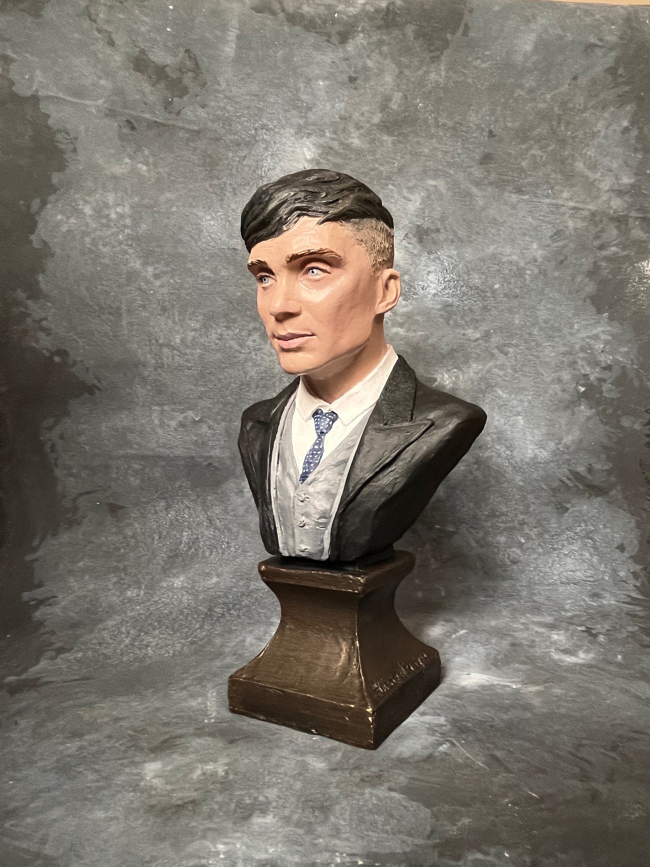 Tommy Shelby Skulptur | PEAKY BLINDER - 10,2 “Höhe (26 cm)